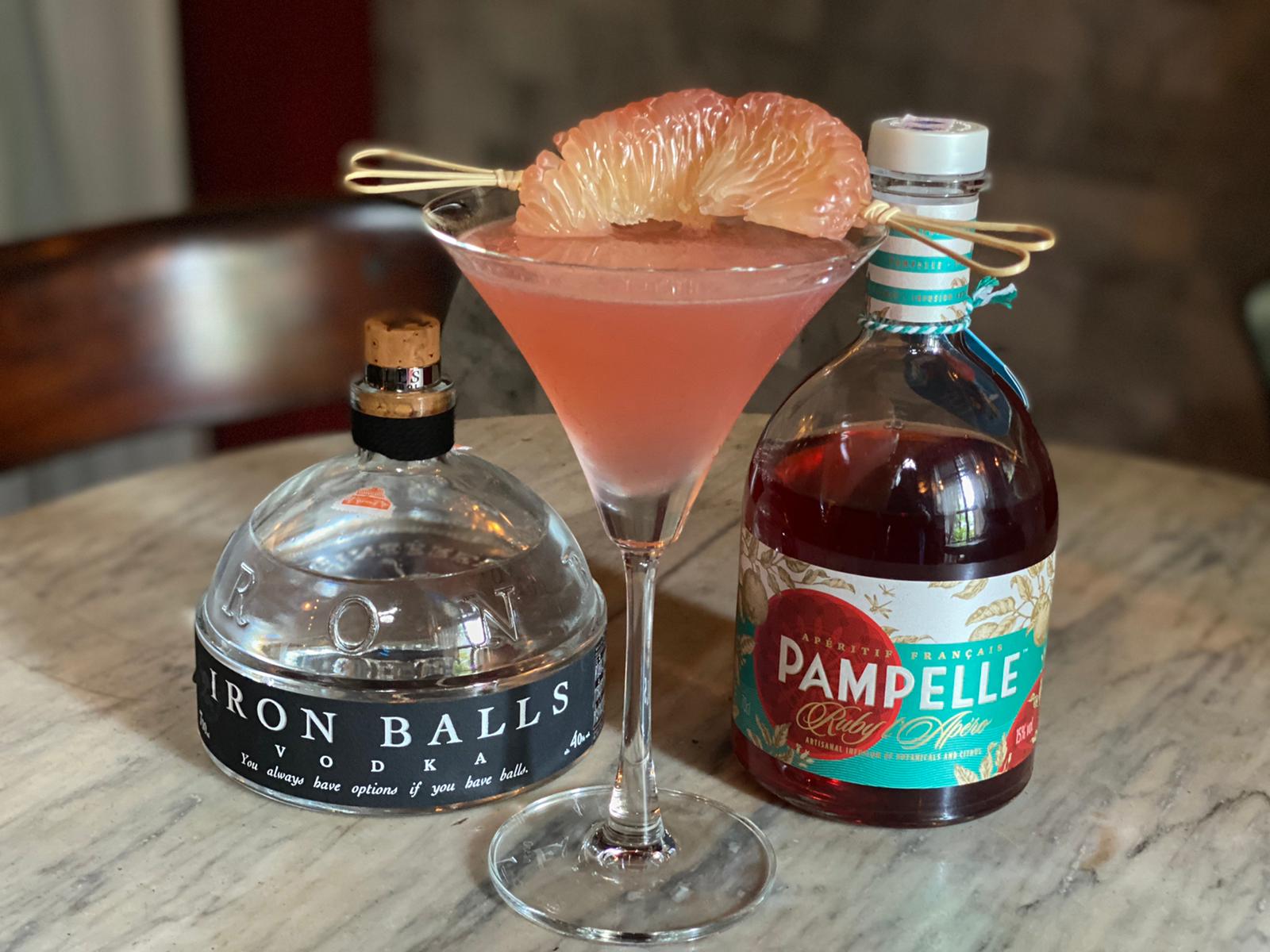 A RETROSPECTIVE LOOK AT THE ‘COSMOPOLITAN MARTINI’ FOR 2021 - Iron Balls Official